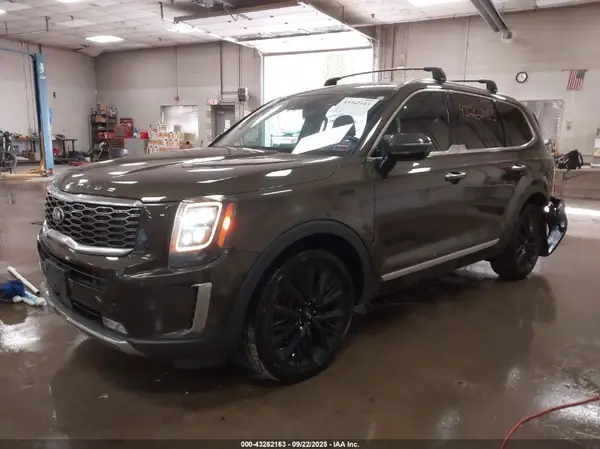 5XYP5DHC1LG022593 2020 KIA TELLURIDE - Image 2