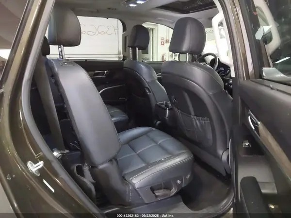 5XYP5DHC1LG022593 2020 KIA TELLURIDE - Image 8