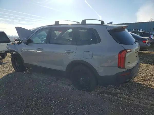 5XYP5DHC1NG213286 2022 KIA TELLURIDE - Image 2