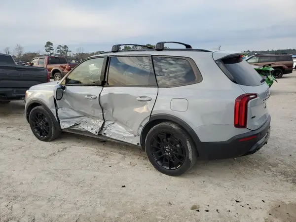 5XYP5DHC1NG242951 2022 KIA TELLURIDE - Image 2