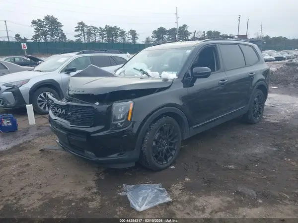 5XYP5DHC1NG243288 2022 KIA TELLURIDE - Image 2