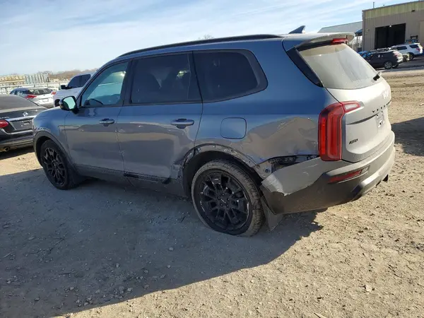 5XYP5DHC1NG245445 2022 KIA TELLURIDE - Image 2