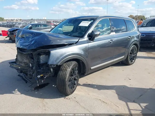 5XYP5DHC1NG261340 2022 KIA TELLURIDE - Image 2