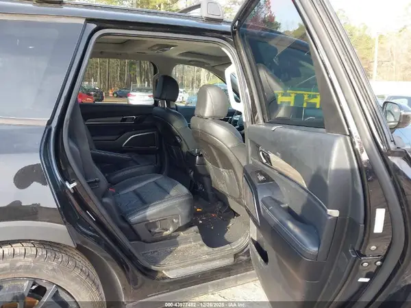 5XYP5DHC1NG305367 2022 KIA TELLURIDE - Image 8