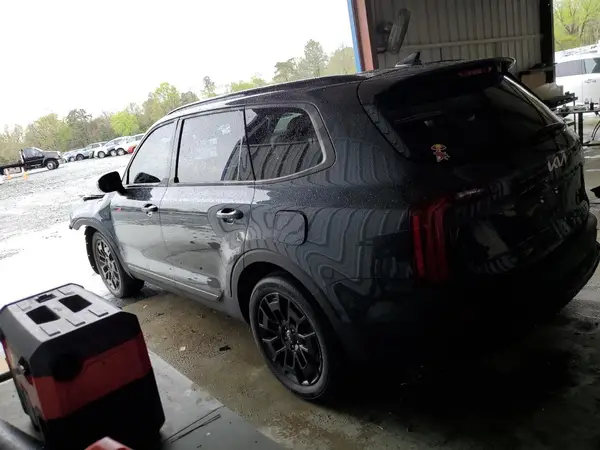 5XYP5DHC1NG308849 2022 KIA TELLURIDE - Image 2