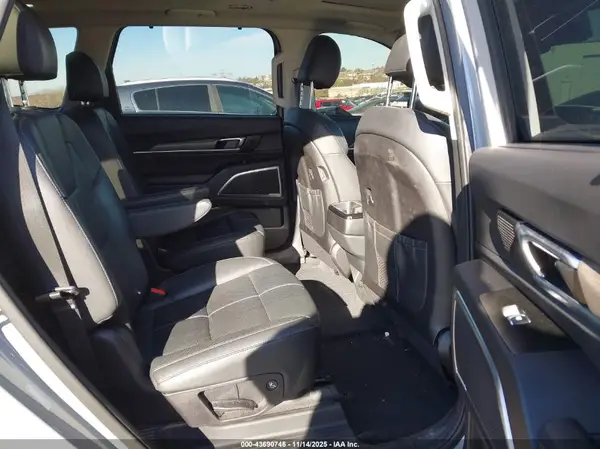 5XYP5DHC2MG140878 2021 KIA TELLURIDE - Image 8