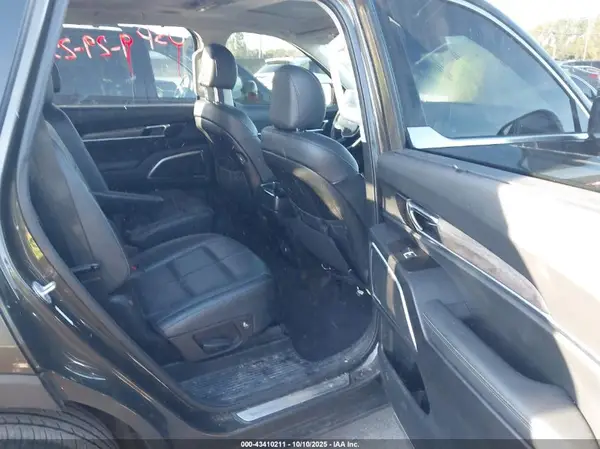5XYP5DHC3LG023406 2020 KIA TELLURIDE - Image 8
