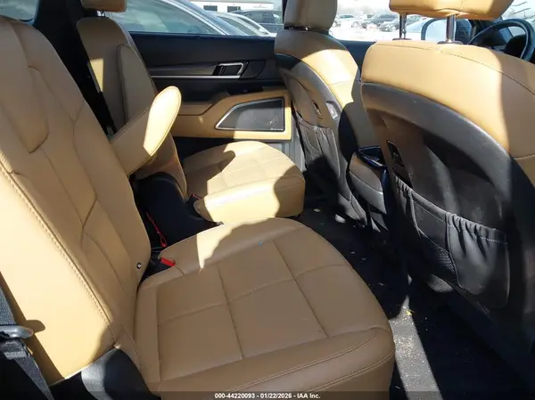 5XYP5DHC3LG084058 2020 KIA TELLURIDE - Image 8