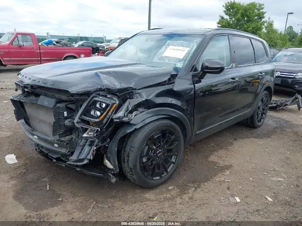 5XYP5DHC3NG195888 2022 KIA TELLURIDE - Image 2