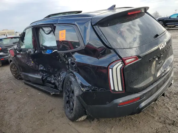 5XYP5DHC3NG303152 2022 KIA TELLURIDE - Image 2