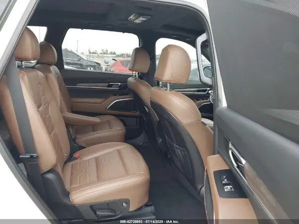 5XYP5DHC3NG303748 2022 KIA TELLURIDE - Image 8