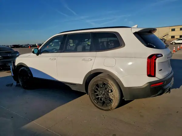5XYP5DHC4NG251353 2022 KIA TELLURIDE - Image 2