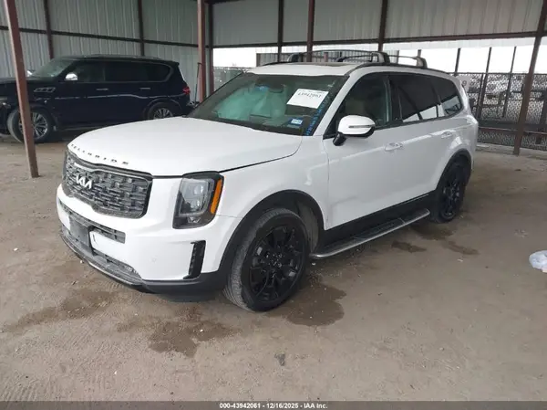 5XYP5DHC4NG284305 2022 KIA TELLURIDE - Image 2
