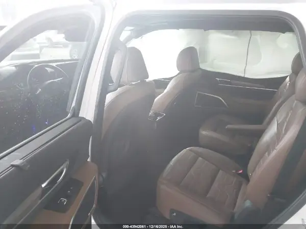 5XYP5DHC4NG284305 2022 KIA TELLURIDE - Image 8