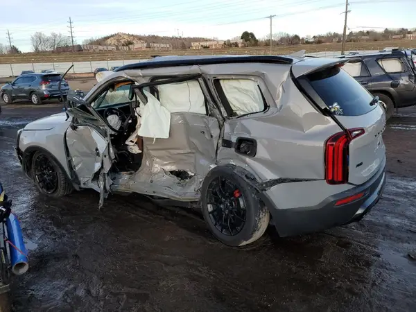 5XYP5DHC4NG309039 2022 KIA TELLURIDE - Image 2