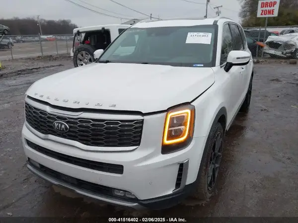 5XYP5DHC5LG022645 2020 KIA TELLURIDE - Image 2