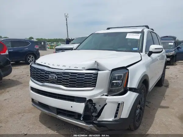 5XYP5DHC5LG047027 2020 KIA TELLURIDE - Image 2