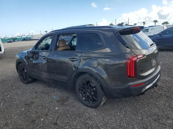 5XYP5DHC5NG246985 2022 KIA TELLURIDE - Image 2