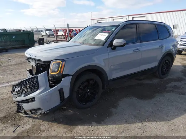5XYP5DHC5NG247084 2022 KIA TELLURIDE - Image 2