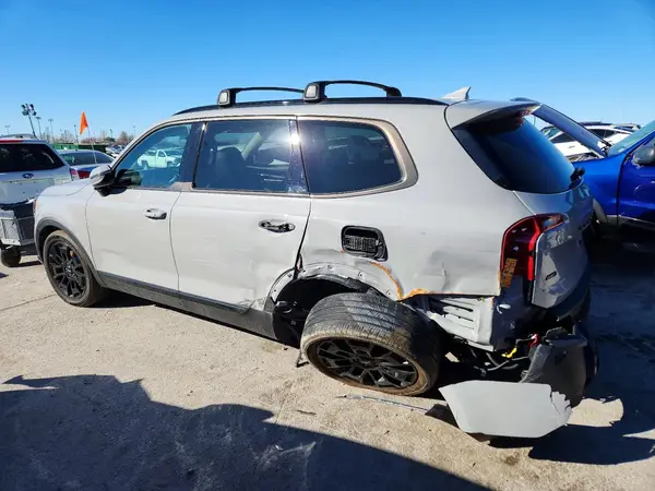 5XYP5DHC5NG267321 2022 KIA TELLURIDE - Image 2