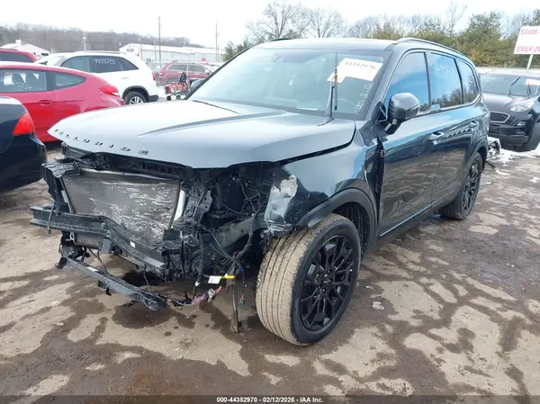 5XYP5DHC5NG315741 2022 KIA TELLURIDE - Image 2