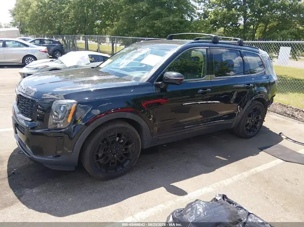 5XYP5DHC6MG095833 2021 KIA TELLURIDE - Image 2