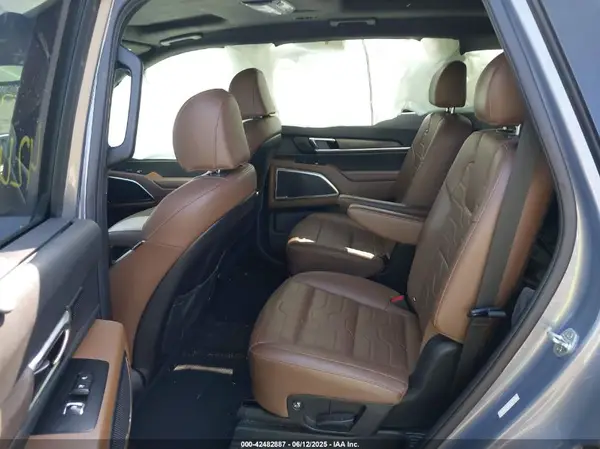 5XYP5DHC6NG267070 2022 KIA TELLURIDE - Image 8