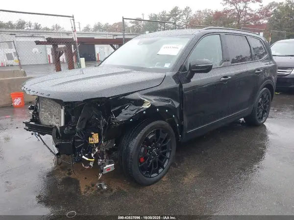 5XYP5DHC6NG309625 2022 KIA TELLURIDE - Image 2