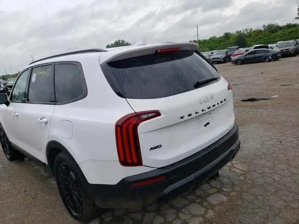 5XYP5DHC6NG320186 2022 KIA TELLURIDE - Image 2