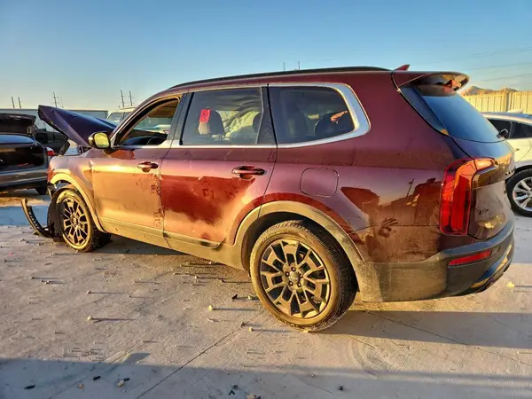 5XYP5DHC7NG228004 2022 KIA TELLURIDE - Image 2
