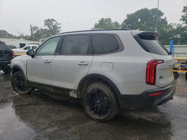 5XYP5DHC7NG267823 2022 KIA TELLURIDE - Image 2