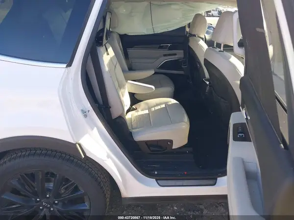 5XYP5DHC8MG147561 2021 KIA TELLURIDE - Image 8