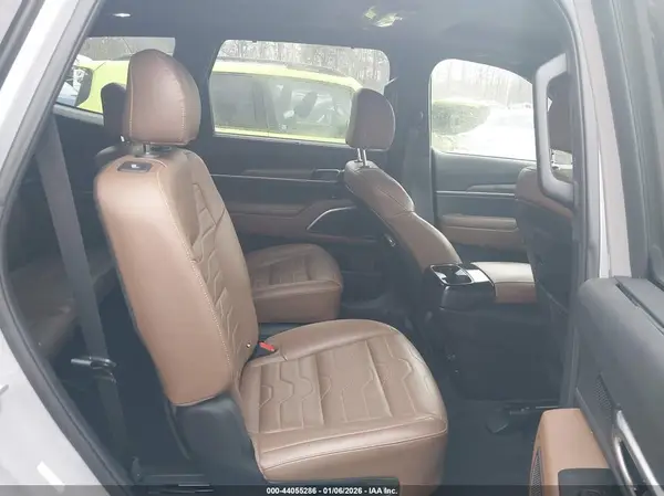 5XYP5DHC8NG253431 2022 KIA TELLURIDE - Image 8
