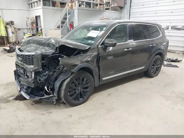 5XYP5DHC8NG262324 2022 KIA TELLURIDE - Image 2