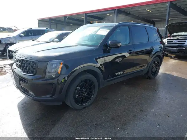 5XYP5DHC8NG270875 2022 KIA TELLURIDE - Image 2