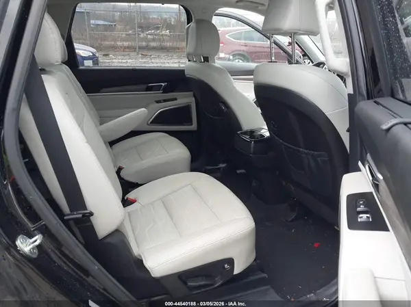 5XYP5DHC8NG276577 2022 KIA TELLURIDE - Image 8