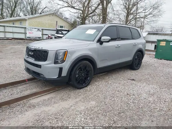 5XYP5DHC8NG314325 2022 KIA TELLURIDE - Image 2