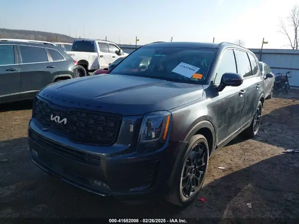 5XYP5DHC9NG234807 2022 KIA TELLURIDE - Image 2