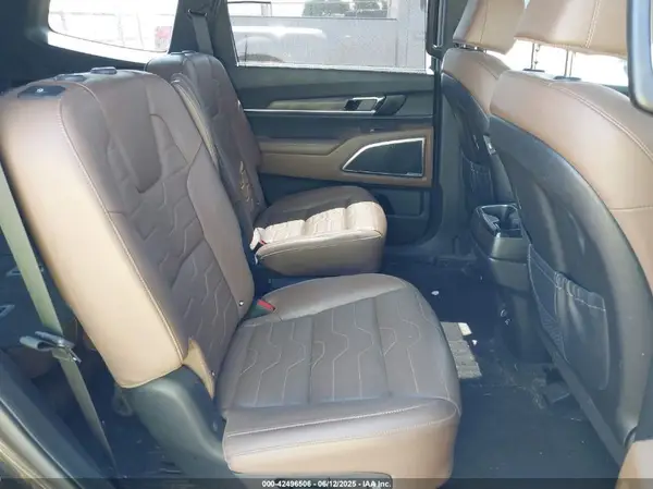 5XYP5DHC9NG266365 2022 KIA TELLURIDE - Image 8