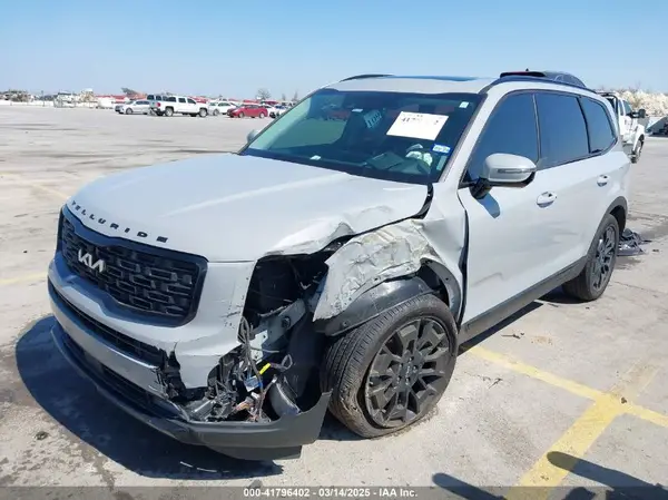 5XYP5DHC9NG289323 2022 KIA TELLURIDE - Image 2