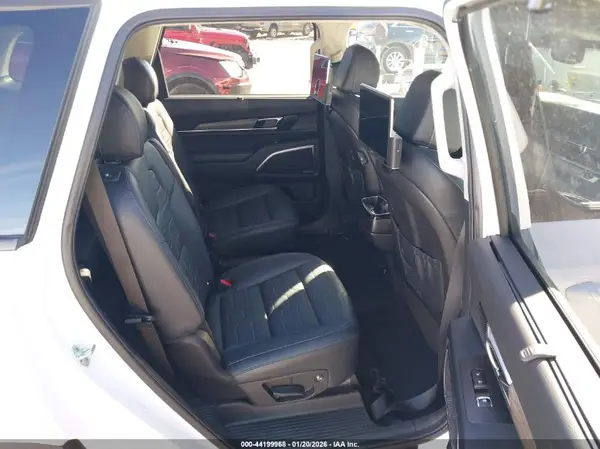 5XYP5DHC9NG296210 2022 KIA TELLURIDE - Image 8