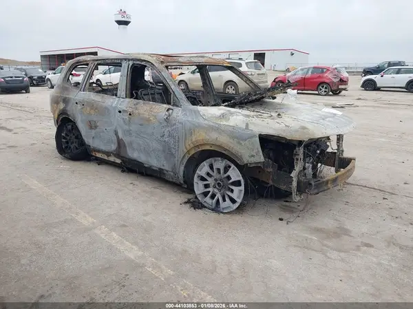 5XYP5DHCXNG236503 2022 KIA TELLURIDE - Image 1