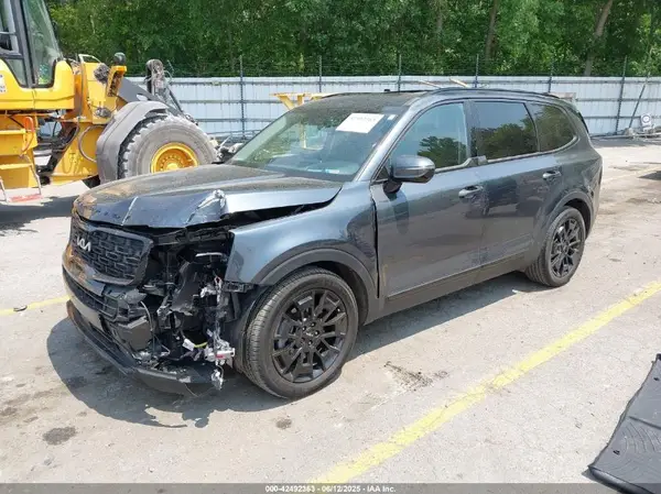 5XYP5DHCXNG273602 2022 KIA TELLURIDE - Image 2