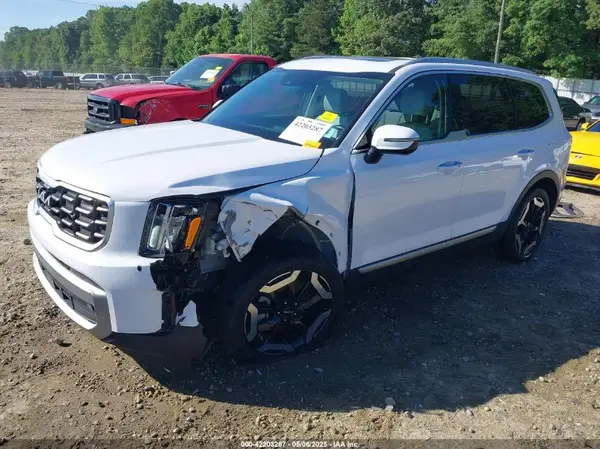 5XYP64GC0PG365299 2023 KIA TELLURIDE - Image 2