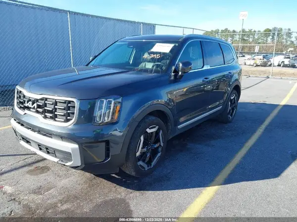 5XYP64GC0RG533087 2024 KIA TELLURIDE - Image 2