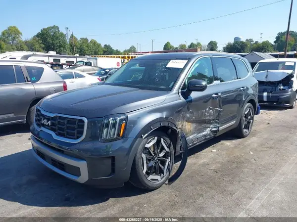 5XYP64GC2PG366180 2023 KIA TELLURIDE - Image 2