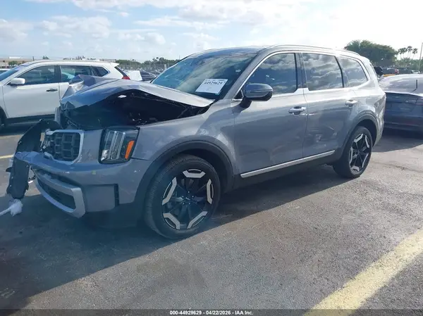 5XYP64GC2RG497838 2024 KIA TELLURIDE - Image 2