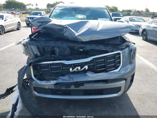2024 KIA TELLURIDE auction photo 6