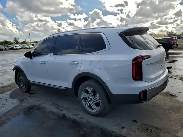 5XYP64GC2SG633519 2025 KIA TELLURIDE - Image 2