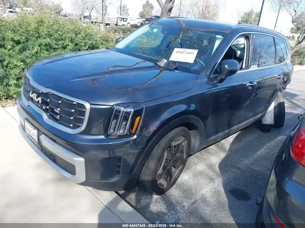 5XYP64GC3RG420122 2024 KIA TELLURIDE - Image 2